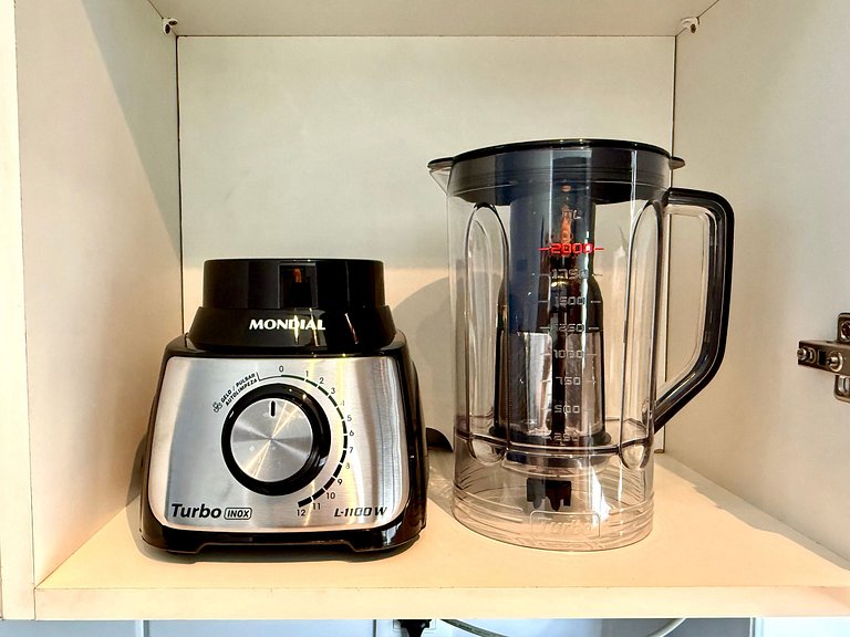 3 quartos, recepção 24h e garagem - Leblon