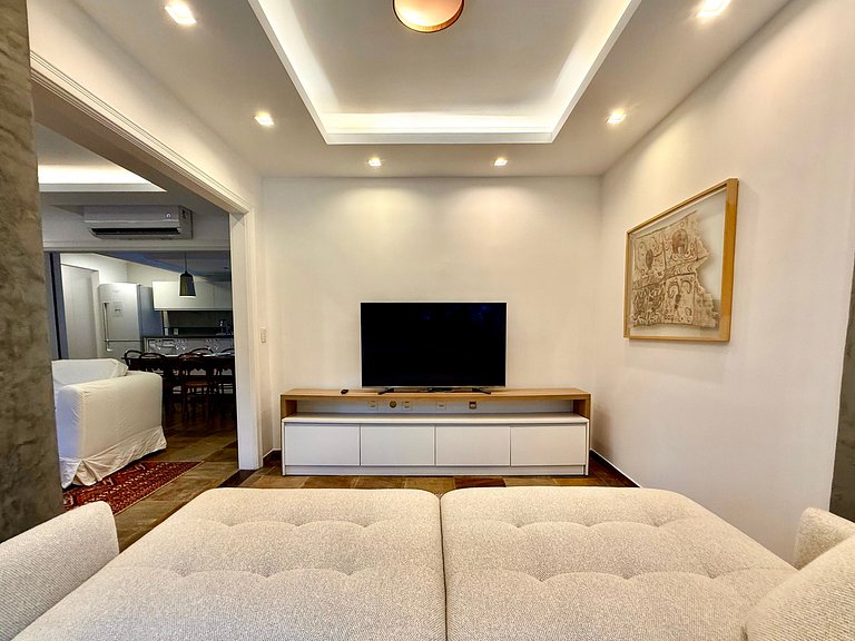 Frente mar, 3 quartos, recepção 24h - Praia Leblon