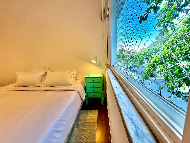 Frente mar, 3 quartos, recepção 24h - Praia Leblon