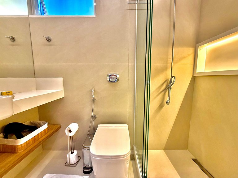 2 minutos da praia + recepção 24h - Leblon