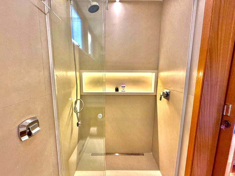 2 minutos da praia + recepção 24h - Leblon