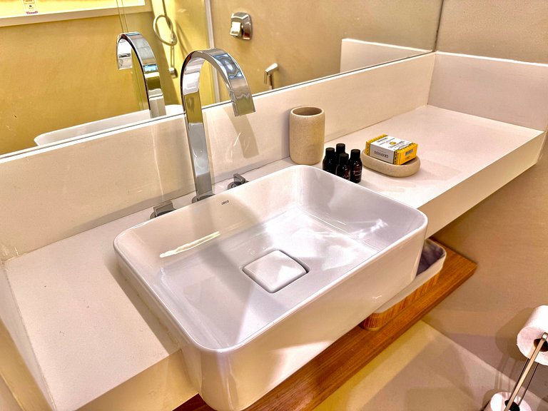 2 minutos da praia + recepção 24h - Leblon