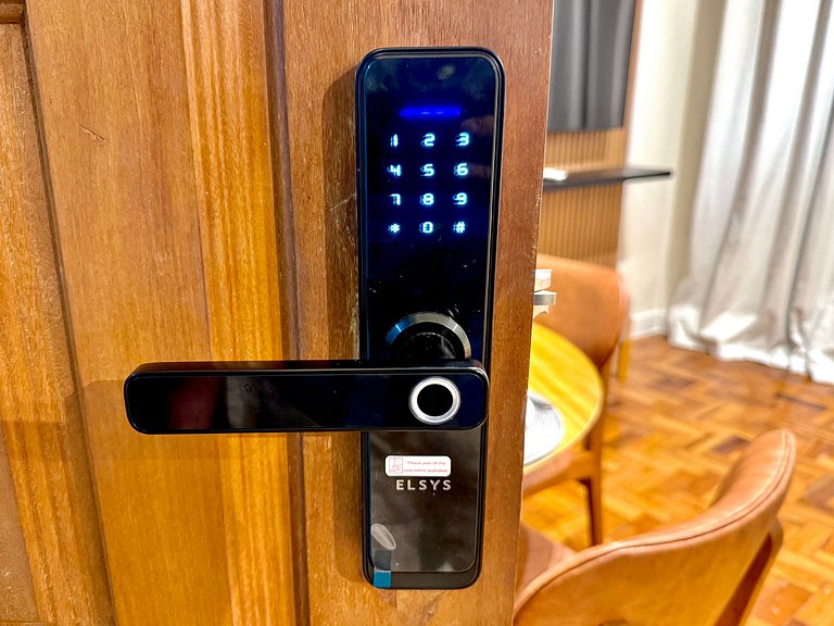 2 minutos da praia + recepção 24h - Leblon