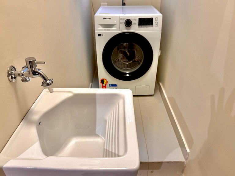 2 minutos da praia + recepção 24h - Leblon