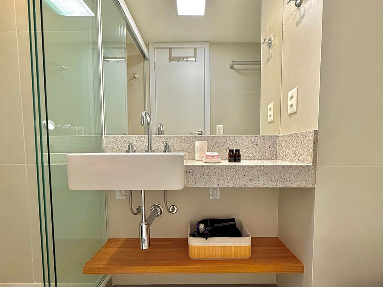 Studio Leblon - Vista Cristo, novo, piscina e gym