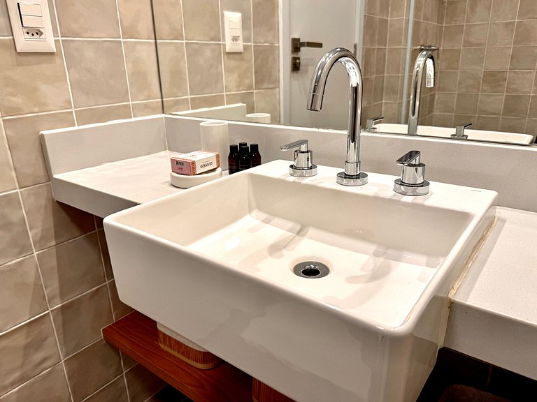 Studio Leblon - Novo, varanda, piscina e gym