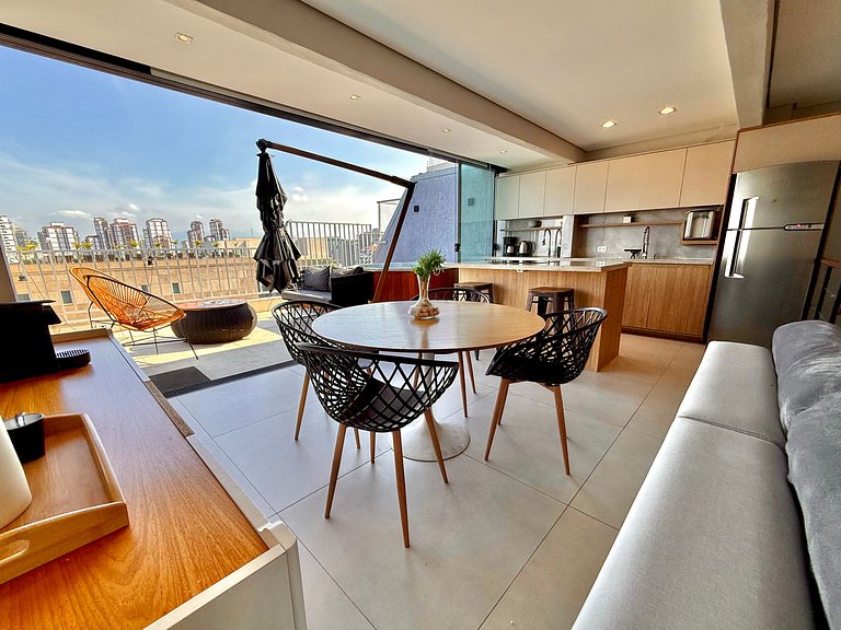 Cobertura com vista mar, jacuzzi e churrasqueira