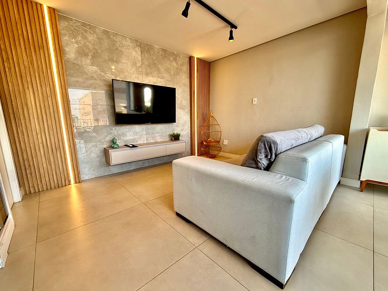 Cobertura com vista mar, jacuzzi e churrasqueira