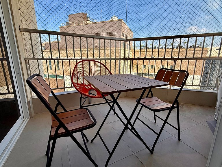Cobertura com vista mar, jacuzzi e churrasqueira