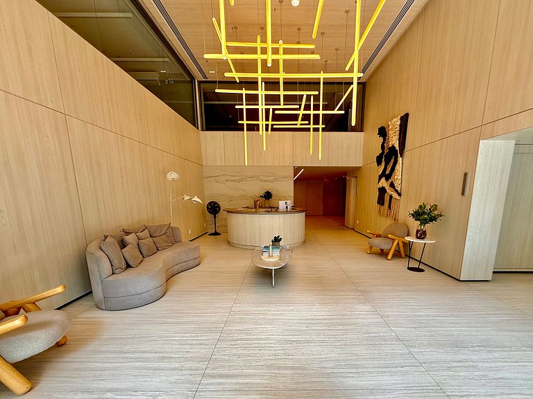 Studio Zen Premium na quadra da praia.