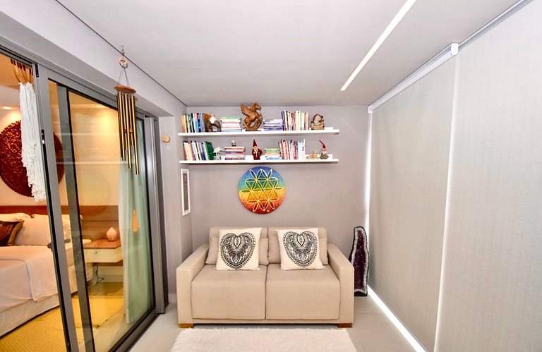 Studio Zen Premium na quadra da praia.