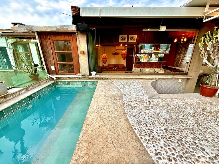 Piscina privativa, vista livre, recepção 24h, vaga